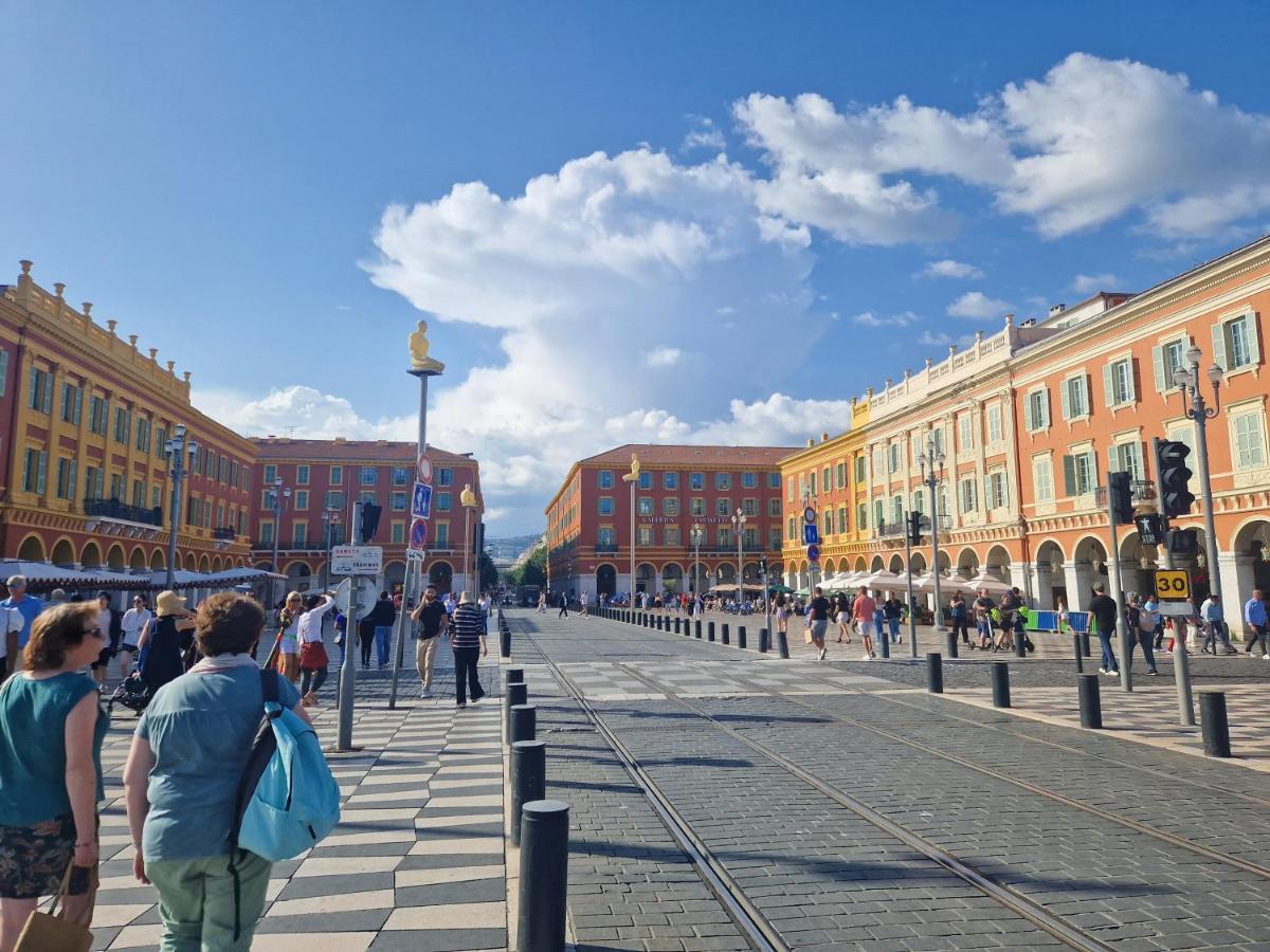 Le Michelangelo - Place Massena Ніцца Екстер'єр фото
